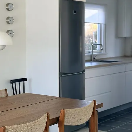 A Sanctuary By The Water Vejlby Fed Tatil Evi Middelfart
